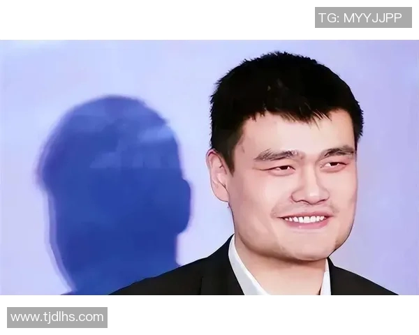 姚明与FBI的篮球传奇故事揭示了体育与执法的奇妙交集与深厚情谊